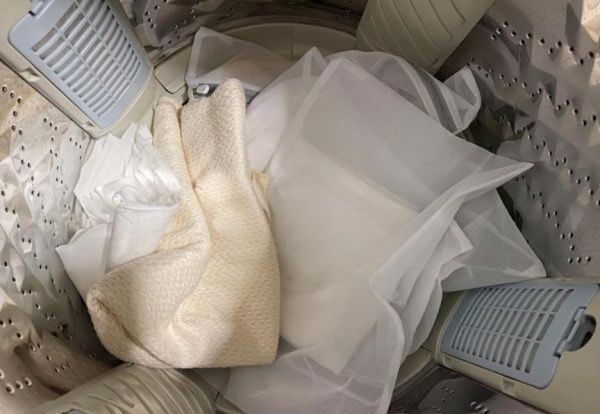 Do Mesh Laundry Bags Protect Your Clothes?